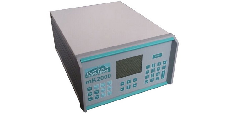 mK2000 PRECISION TEMPERATURE CONTROLLER